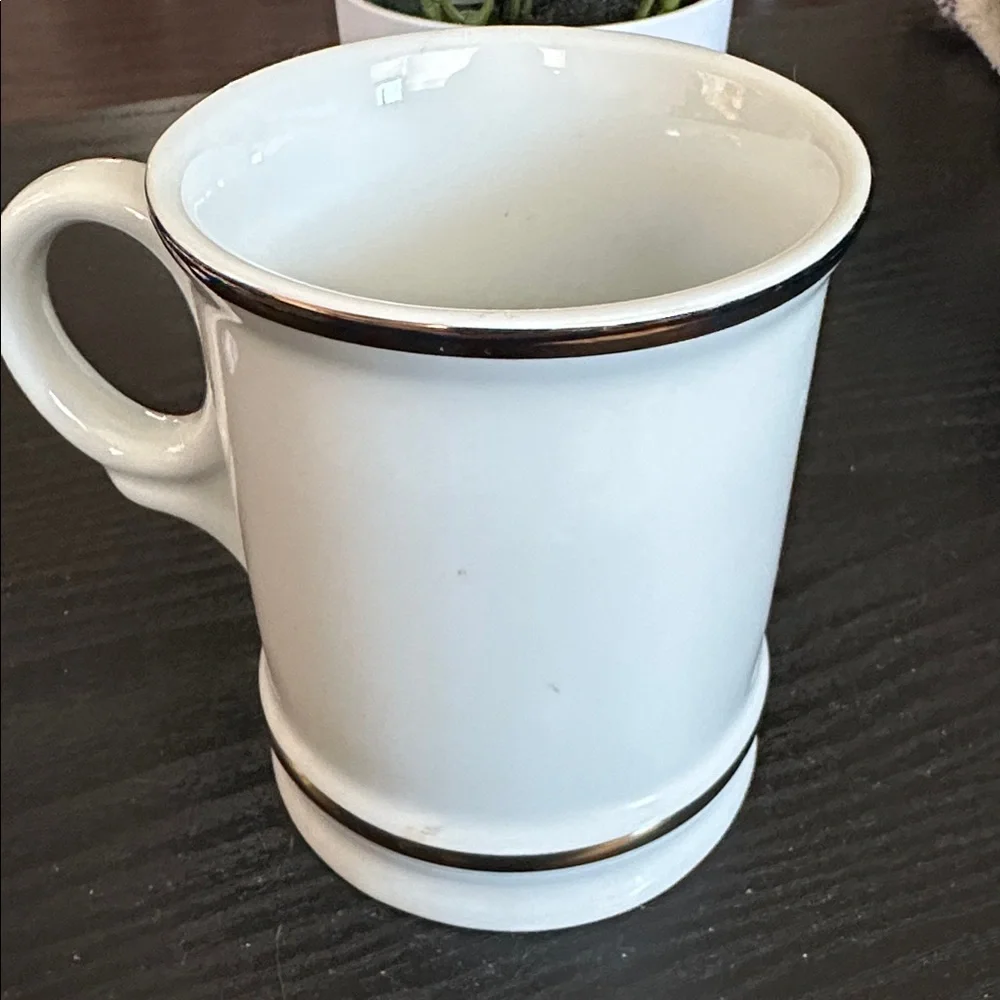 WILLIAMS SONOMA White Monogram “J” Mug with Metallic Monogram